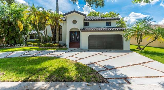 Photo of 6421 Falconsgate Ave, Davie, FL 33331