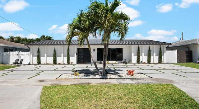 Photo of 1945 NE 208th Ter, Miami, FL 33179