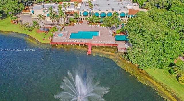 Photo of 9410 Tangerine Pl #203, Davie, FL 33324