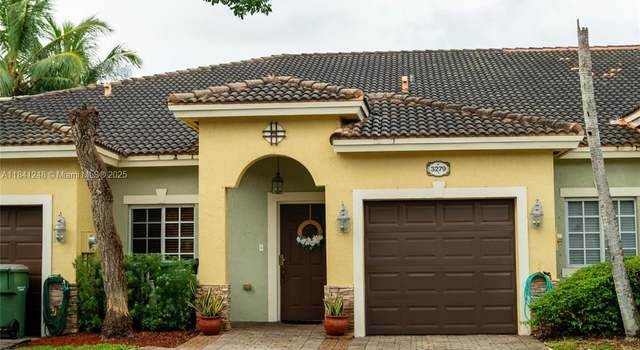 Photo of 3279 NE 11th Dr, Homestead, FL 33033