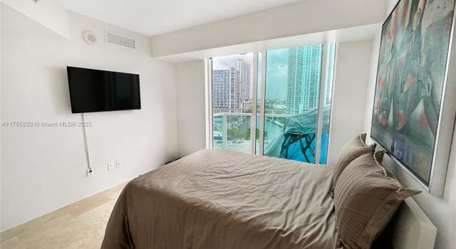 Photo of 41 SE 5th St #916, Miami, FL 33131