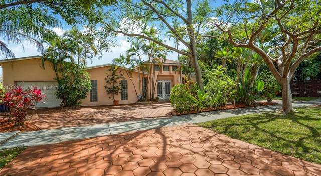 Photo of 19301 NE 22nd Ave, Miami, FL 33180