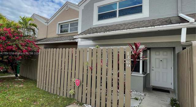 Photo of 1369 NW 123rd Ave, Pembroke Pines, FL 33026