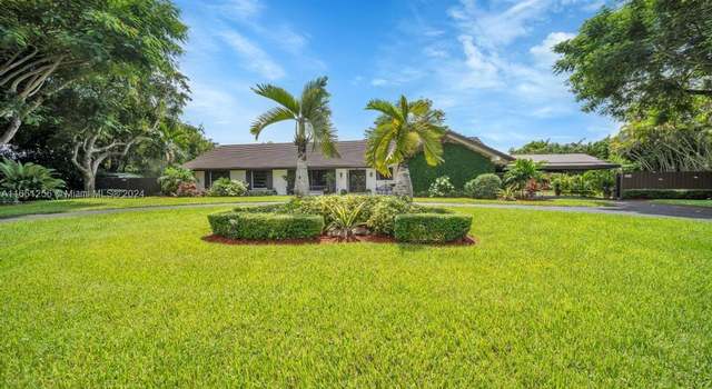 Photo of 7706 SW 74th Ln, Miami, FL 33143