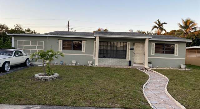 Photo of 1401 NW 192nd Ter, Miami Gardens, FL 33169
