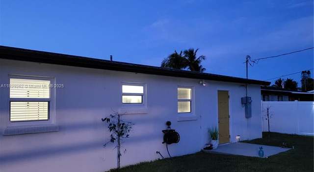 Photo of 4356 S Mary Cir, Palm Beach Gardens, FL 33410