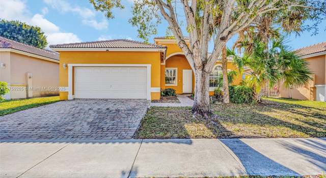 Photo of 1340 SE 17th Ave, Homestead, FL 33035