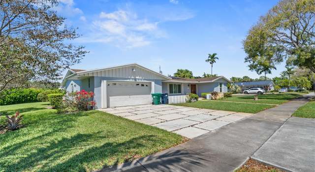 Photo of 9041 SW 88th St, Miami, FL 33173