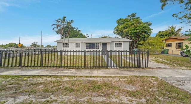 Photo of 2271 NW 178th St, Miami Gardens, FL 33056