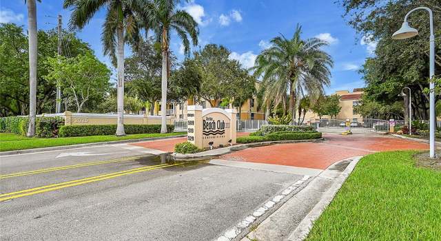Photo of 519 E Sheridan St #106, Dania Beach, FL 33004