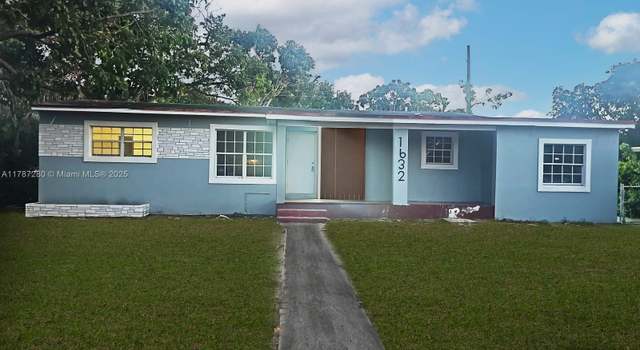 Photo of 1632 NE 159th St, North Miami Beach, FL 33162