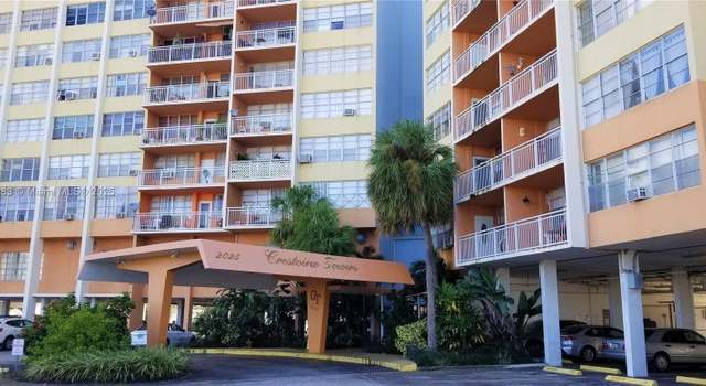 Photo of 2025 NE 164th St #404, North Miami Beach, FL 33162
