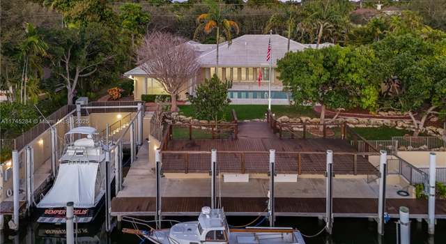 Photo of 6670 Riviera Dr, Coral Gables, FL 33146