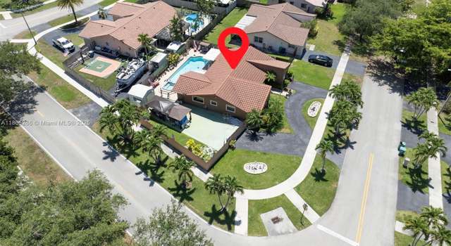 Photo of 11300 SW 58th St, Cooper City, FL 33330