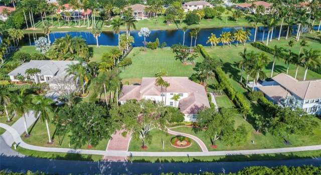 Photo of 4212 SW 107th Way, Davie, FL 33328