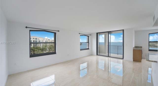 Photo of 1600 S Bayshore Ln Unit 6A, Miami, FL 33133