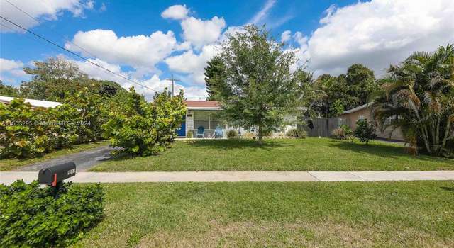 Photo of 5537 SW 6th Ct, Margate, FL 33068