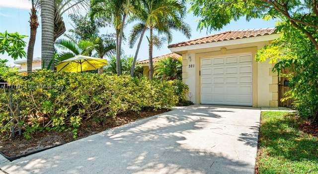 Photo of 321 Princeton Dr, Lake Worth, FL 33460