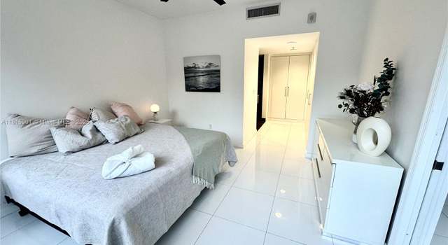Photo of 2155 Washington Ct #110, Miami Beach, FL 33139