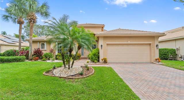 Property at 7215 Great Falls Cir, Boynton Beach, FL 33437, 3 beds, 2.5 baths