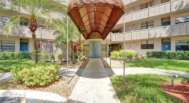 Photo of 1000 Colony Point Cir #104, Pembroke Pines, FL 33026