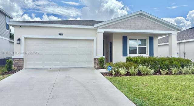 Property at 2281 Pocky Way, Kissimmee, FL 34746, 4 beds, 3 baths
