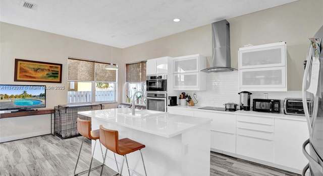 Photo of 3819 SW 51st St, Hollywood, FL 33312