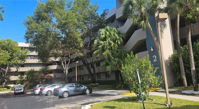 Photo of 1000 Colony Point Cir #417, Pembroke Pines, FL 33026