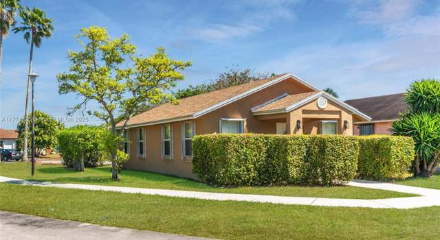 Photo of 12227 SW 203rd St, Miami, FL 33177