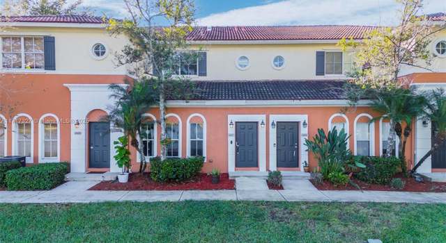 Photo of 2417 SW 99th Way, Miramar, FL 33025