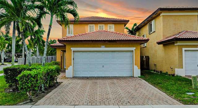 Photo of 4114 NE 25th Ct, Homestead, FL 33033