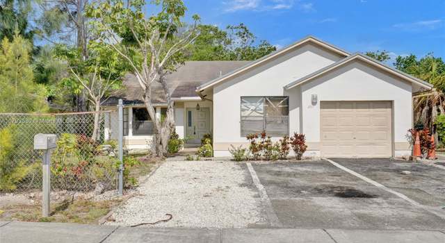 Photo of 2011 SW 44th Ter, Fort Lauderdale, FL 33317