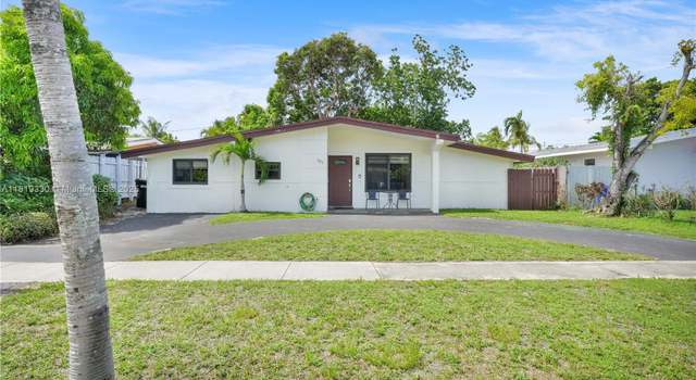 Photo of 521 NE 175th St, North Miami Beach, FL 33162