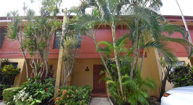 Photo of 9704 NW 15th St #313, Pembroke Pines, FL 33024