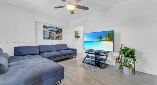 Photo of 10825 SW 217th St, Miami, FL 33170