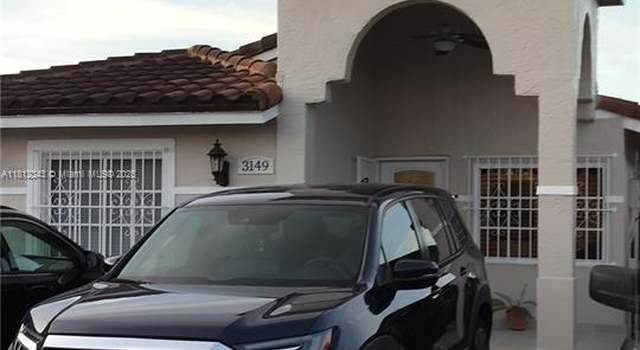 Photo of 3149 W 68th Pl, Hialeah, FL 33018
