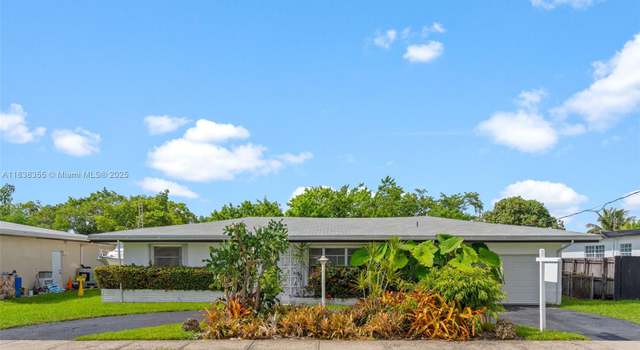 Photo of 2370 NE 195th St, Miami, FL 33180