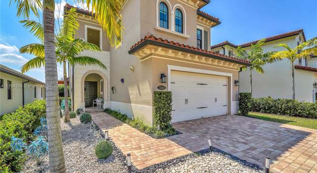 Photo of 11840 SW 13th Ct, Pembroke Pines, FL 33025