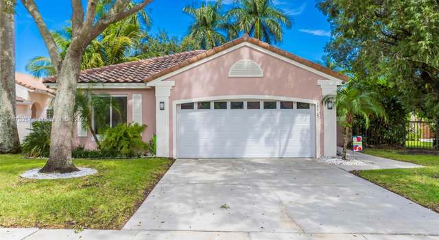 Photo of 18015 NW 21st St, Pembroke Pines, FL 33029