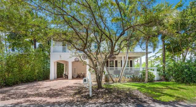 Photo of 235 Cranwood Dr, Key Biscayne, FL 33149