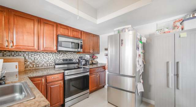 Photo of 11930 NE 19th Dr #16, North Miami, FL 33181