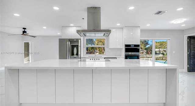 Photo of 6241 SW 16th St, Plantation, FL 33317