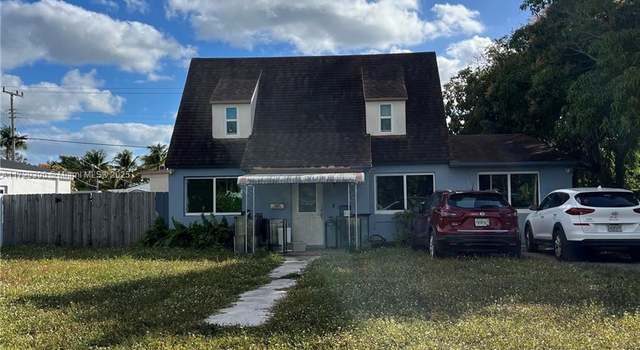 Photo of 1980 NE 182nd St, North Miami Beach, FL 33162