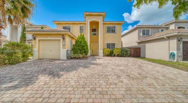Photo of 9018 SW 211th Ln, Cutler Bay, FL 33189