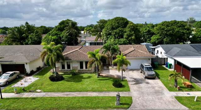 Photo of 19320 NW 18th Ct, Miami Gardens, FL 33056