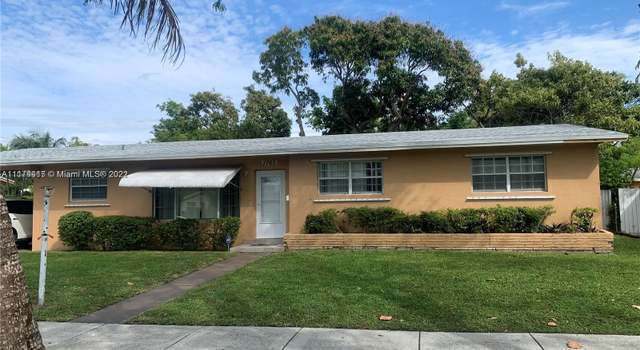 Photo of 1765 NE 158th St, North Miami Beach, FL 33162