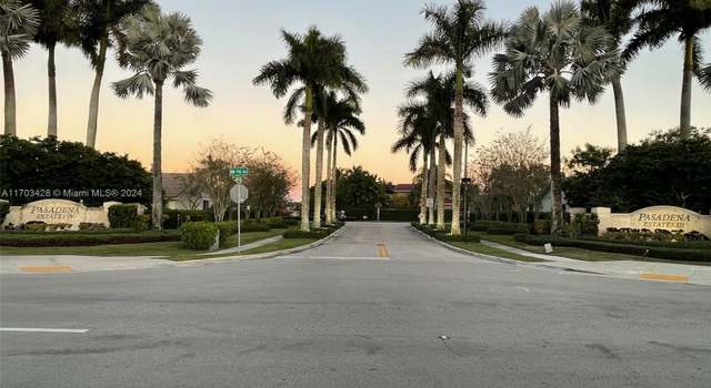 Photo of 19451 NW 8th St, Pembroke Pines, FL 33029