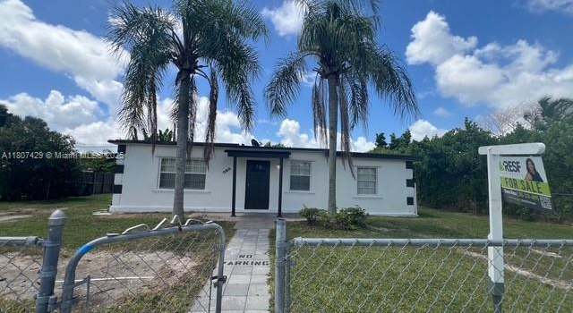 Photo of 15510 Leisure Dr, Homestead, FL 33033