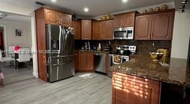 Photo of 650 W 23rd St, Hialeah, FL 33010