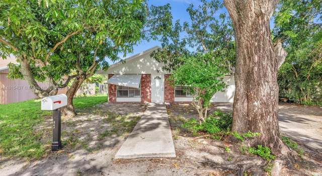 Photo of 4840 SW 25th Ave, Dania Beach, FL 33312